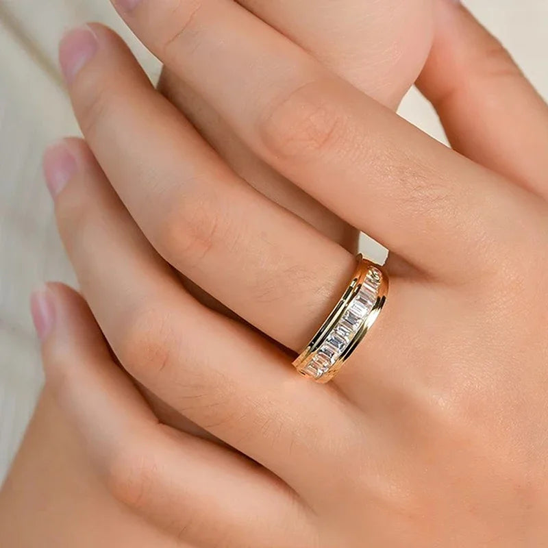 Shiny CZ Wave Ring – Elegant Women’s Statement Jewelry