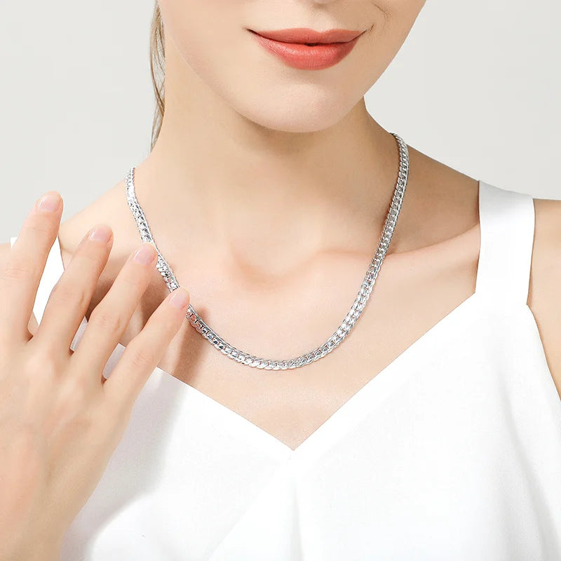 Sleek 18K Gold & Silver Chain Necklace – Design for Everyday Style & Special Occasions